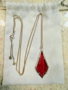 Kendra Scott Olivia Necklace - Berry